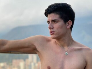 AdamSelvis jasminlive recorded