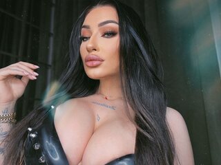 IsadoraSinclair show pics
