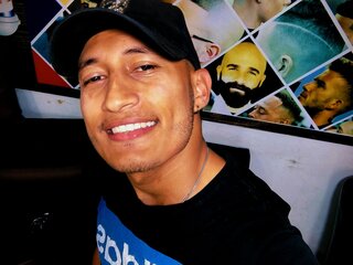 JuanMartin online cam