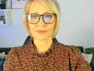 MeganJames hd livejasmin