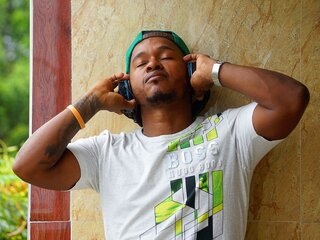 ThiagoSmih amateur amateur
