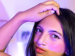 TiffanyDory show naked